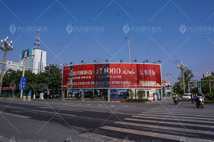 火把廣場三面翻.jpg